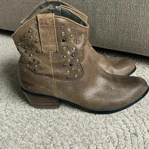 White mountain Rocky leather boot size 9, medium - Picture 5 of 13